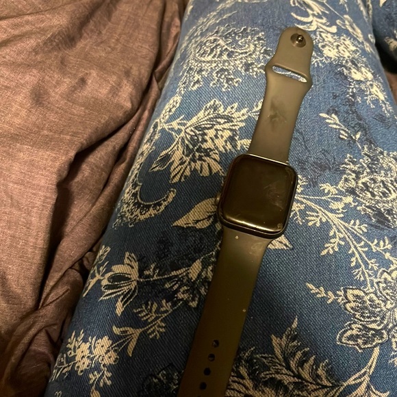 Got a Apple Watches for saleit’s black and brand newNever really useit